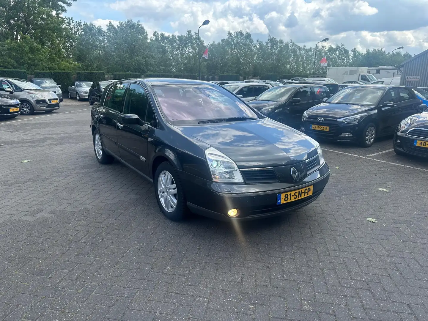 Renault Vel Satis 2.0 16V turbo , Exception , navigatie Grijs - 2