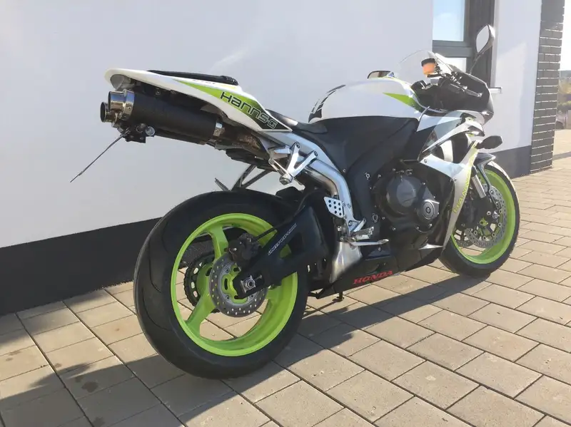 Honda CBR 600 - foto 8