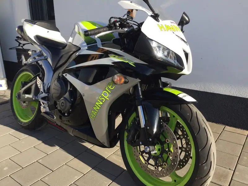 Honda CBR 600 - foto 7