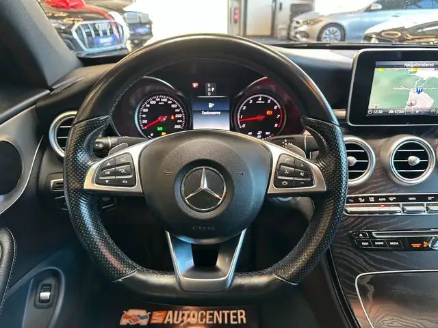 Mercedes-Benz C-Class view 9