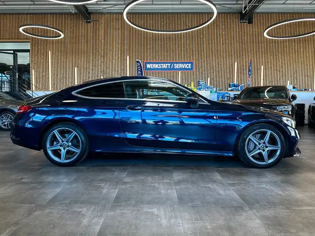Mercedes-Benz C-Class view 16