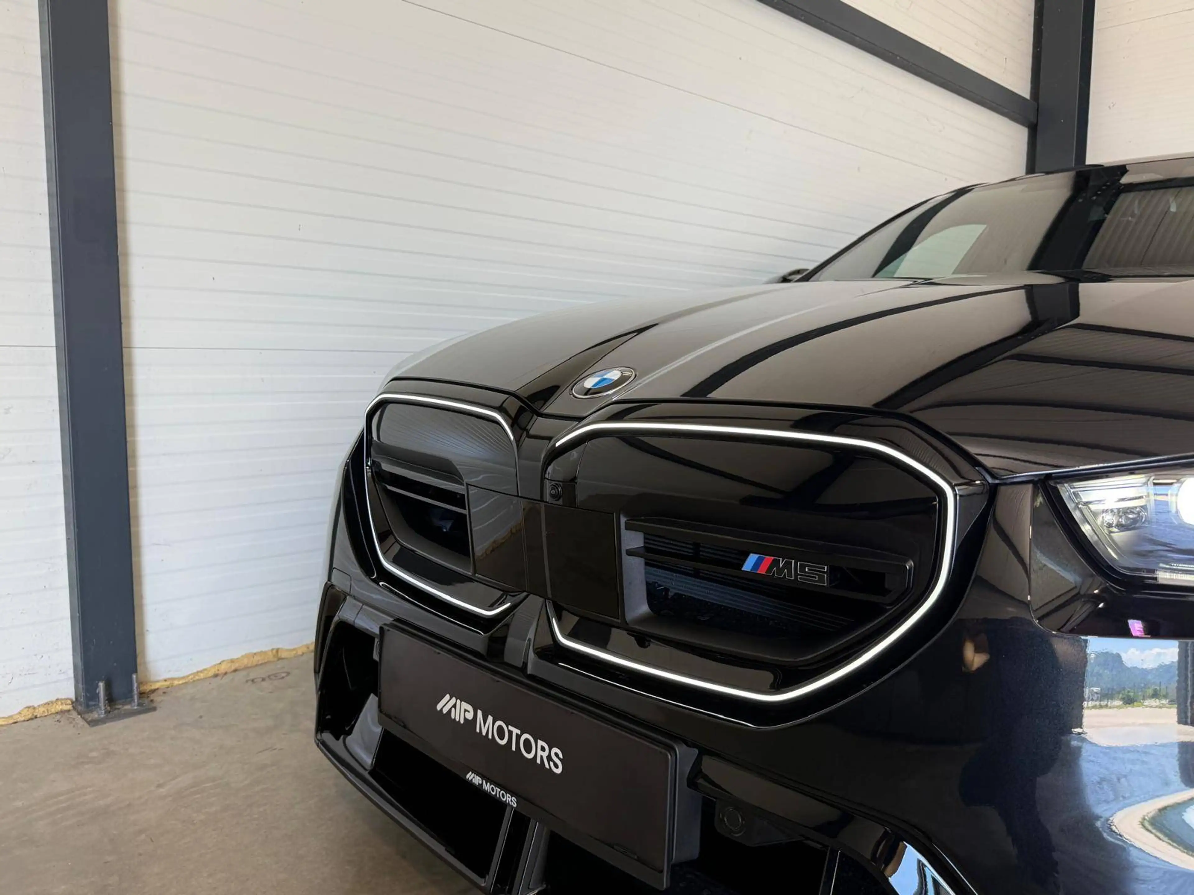 BMW M5 M5 TOURING / COMFORT / AHK / PANO / ICONIC / 21" — photo 3
