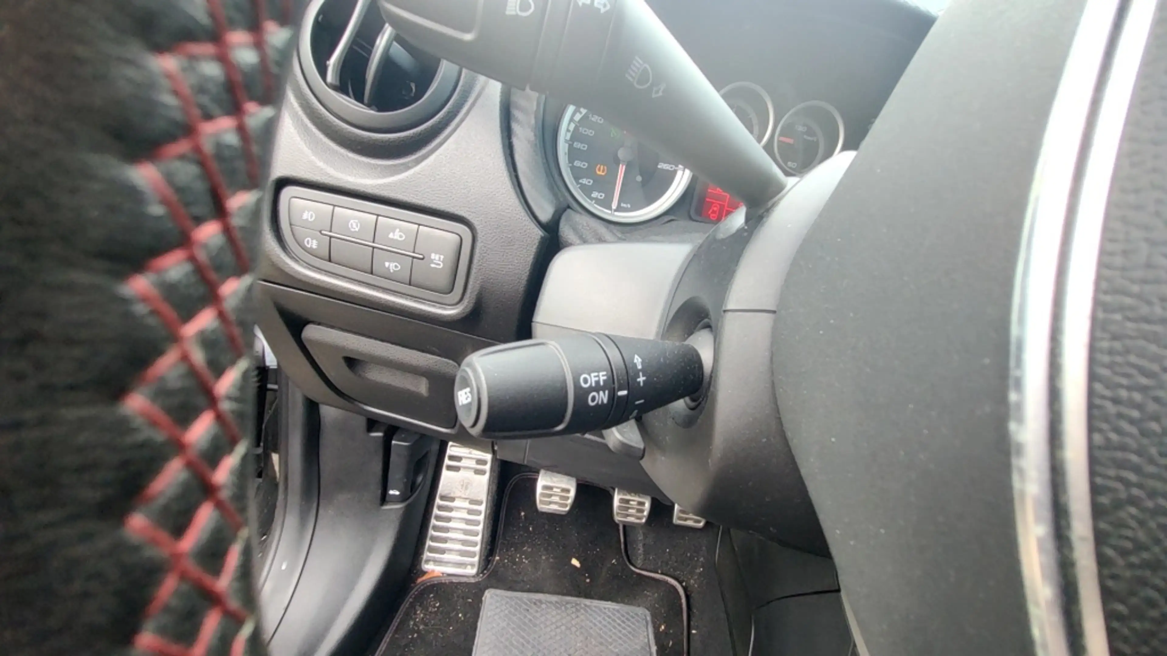Alfa Romeo MiTo 0.9 T. Air ECO Super — photo 14