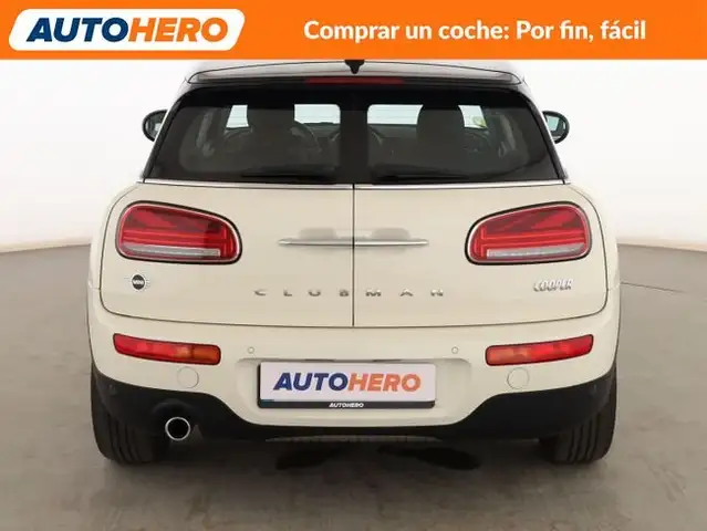 Mini Hatch view 5