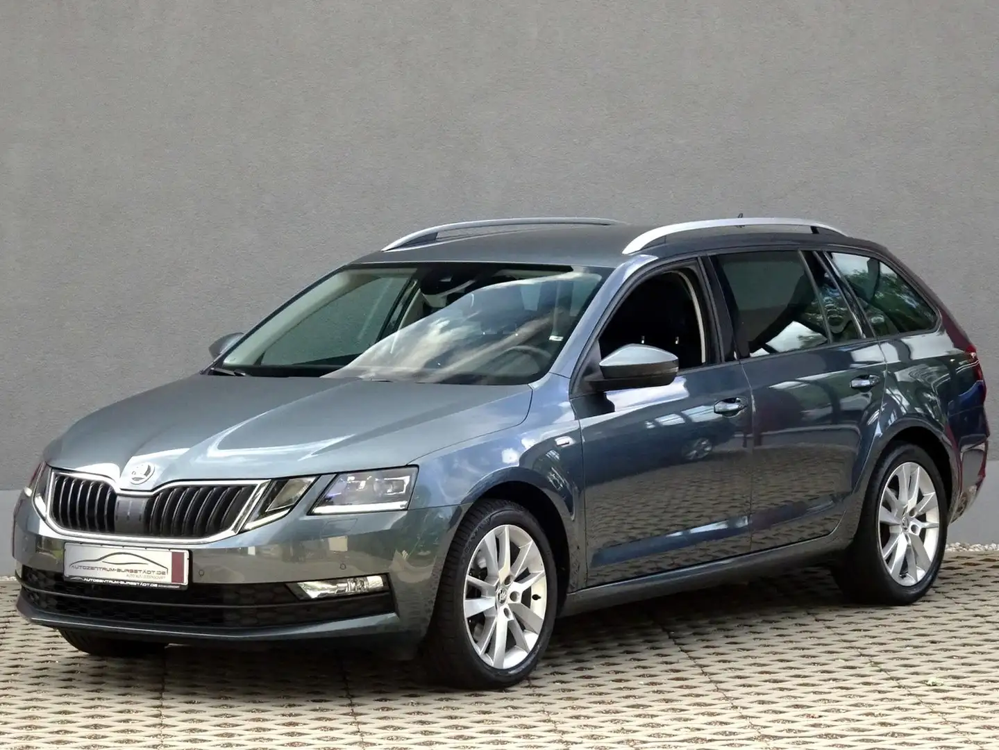 Skoda Octavia Combi 1,8 TSI DSG Clever/LED/Busi/Travel Gris - 1
