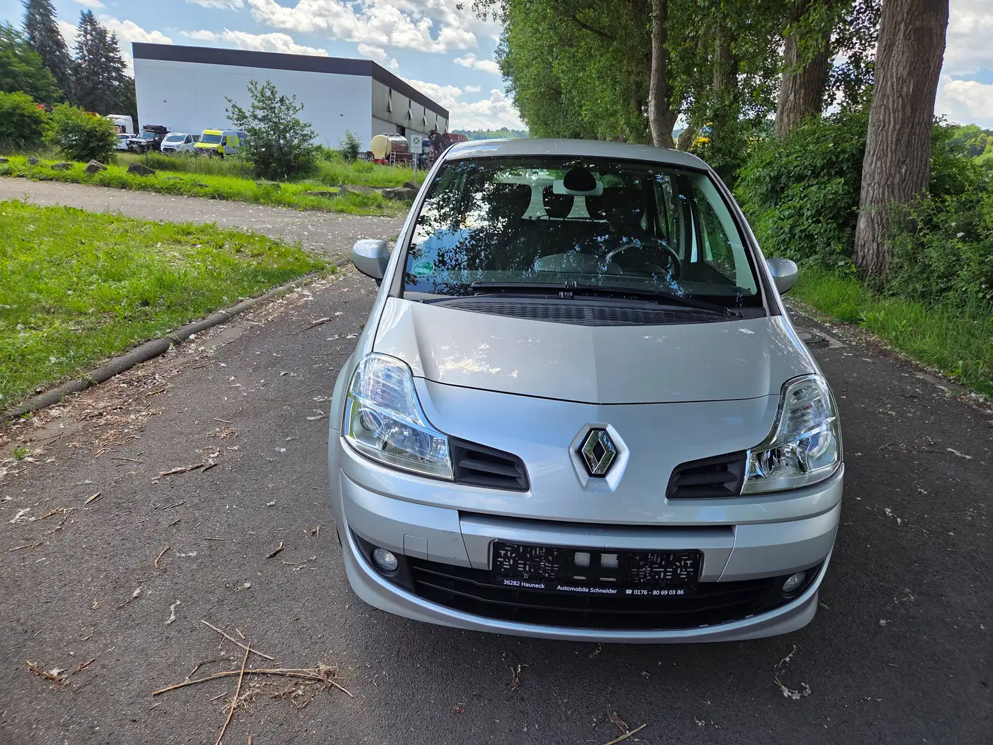 Renault Modus Dynamique 1.2 TÜV 06/2028 Grau - 2