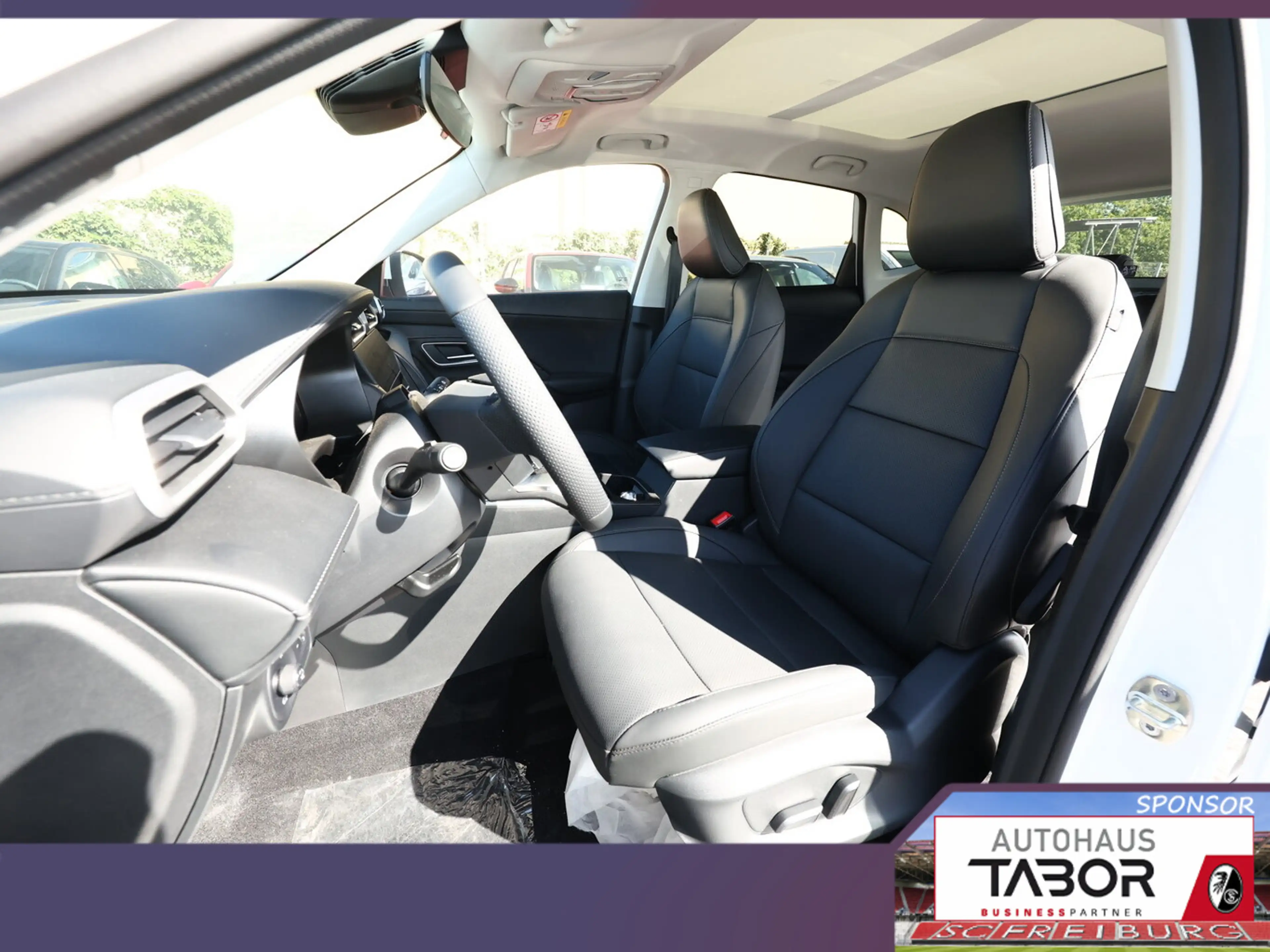 MG ZS Hybrid+ Luxury Pano ACC 360Kam Nav UVP-25%* — photo 6