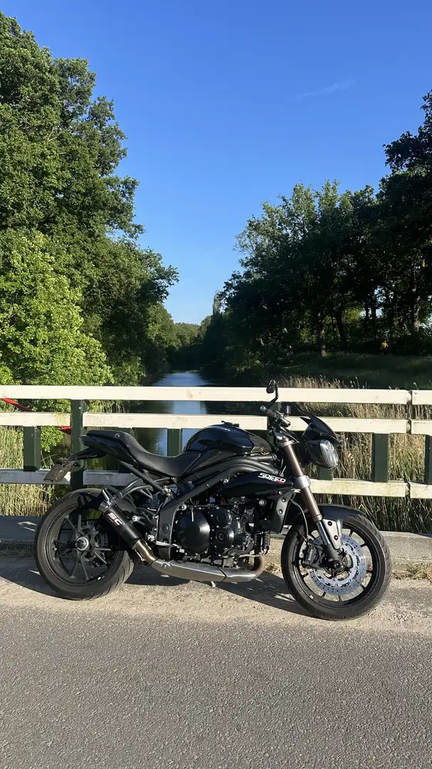 Triumph Speed Triple 1050 - 1