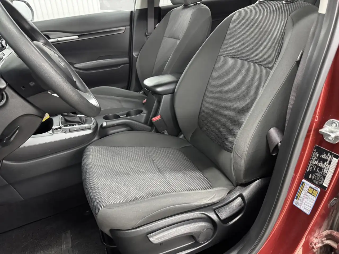 Kia Seltos снимка Kia Seltos