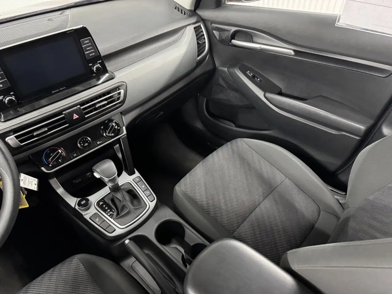 Kia Seltos снимка Kia Seltos