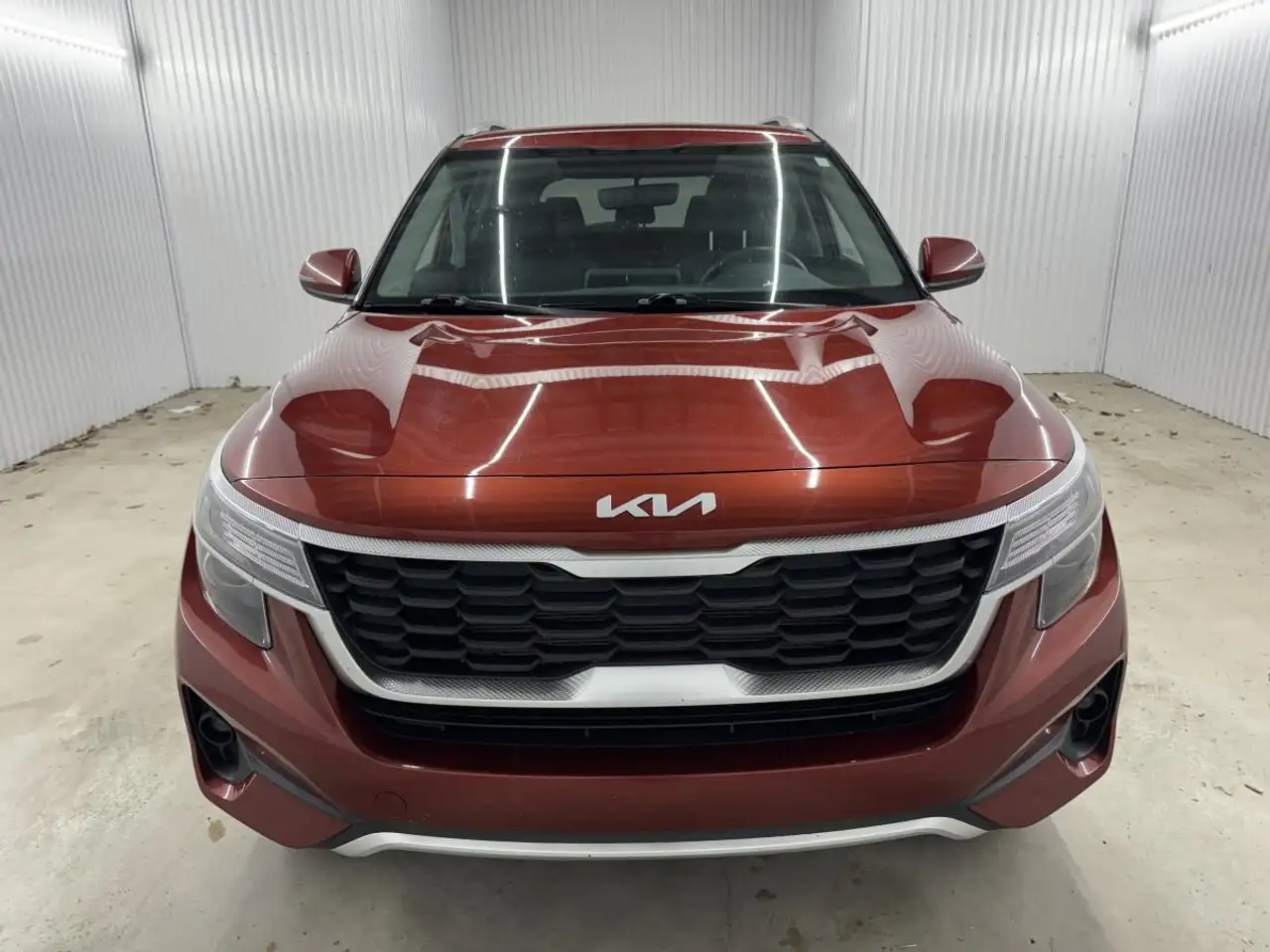 Kia Seltos снимка Kia Seltos