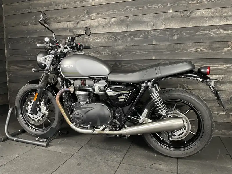 Triumph Speed Twin - foto 6