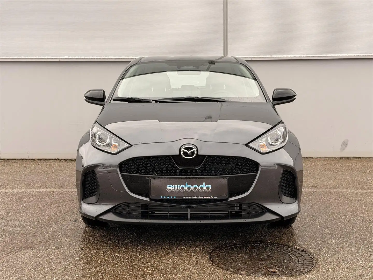 Mazda 2 Hybrid Centre Line Grau - 2