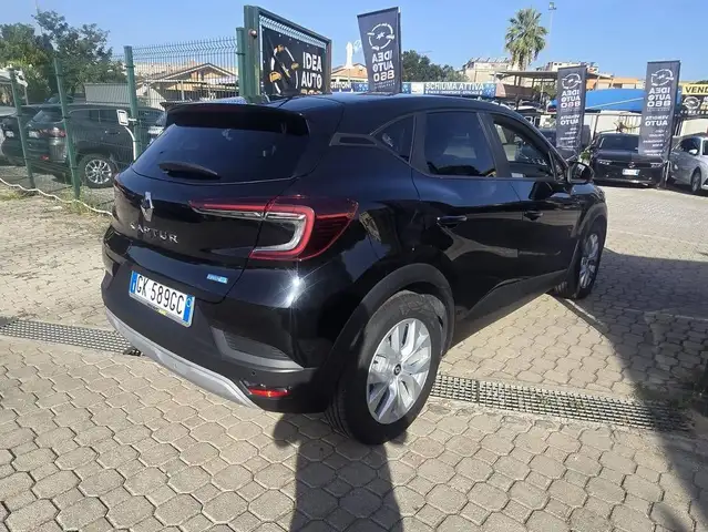 Renault Captur view 6