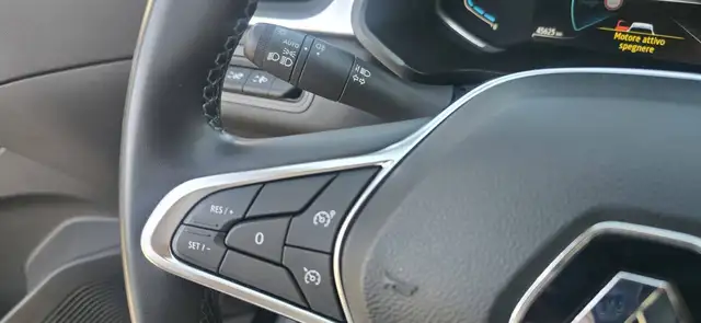 Renault Captur view 12