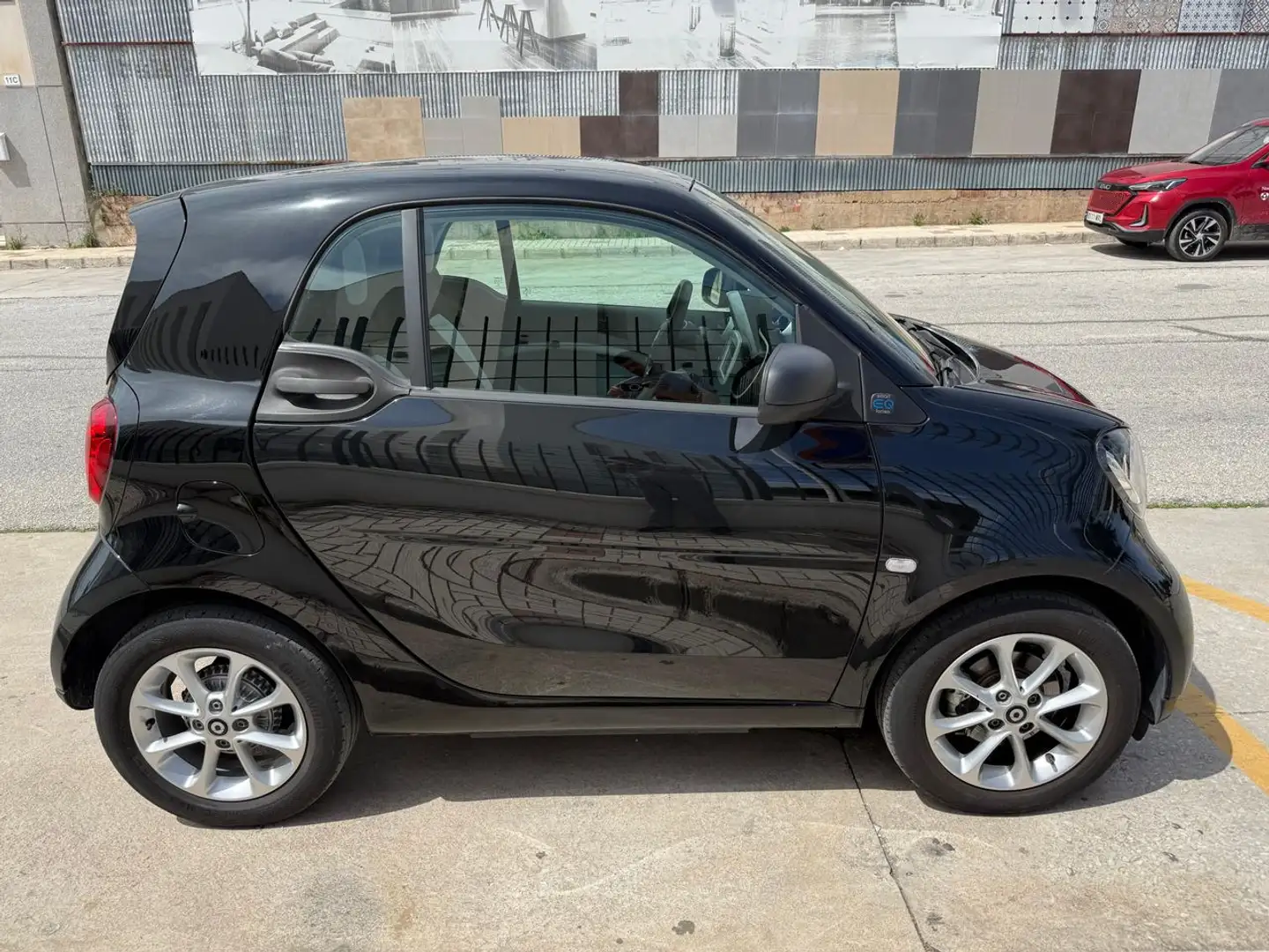 smart forTwo Coupé Electric Drive Negro - 2