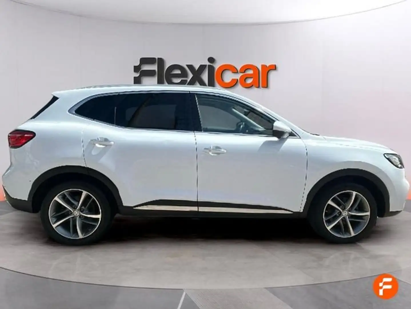 MG HS 1.5 T-GDI Luxury Blanco - 2