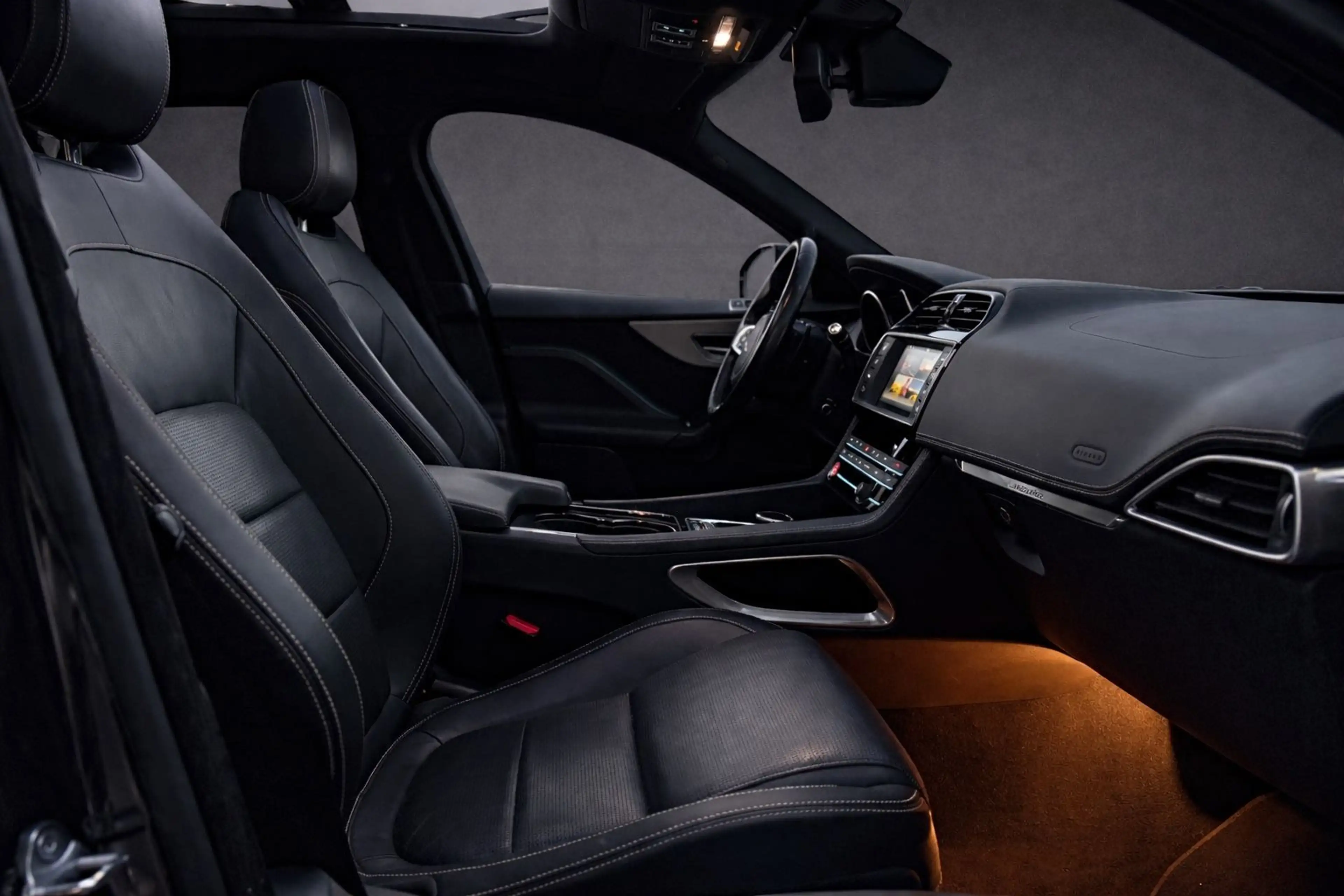 Jaguar F-Pace *R-Sport AWD Aut. LED*Navi*Leder*Kam.*Spur — photo 15
