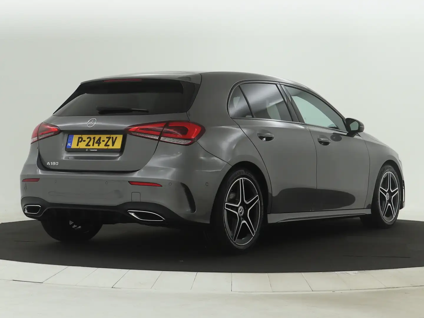 Mercedes-Benz A 180 Business Solution AMG | Achteruitrijcamera | AMG S Gris - 2