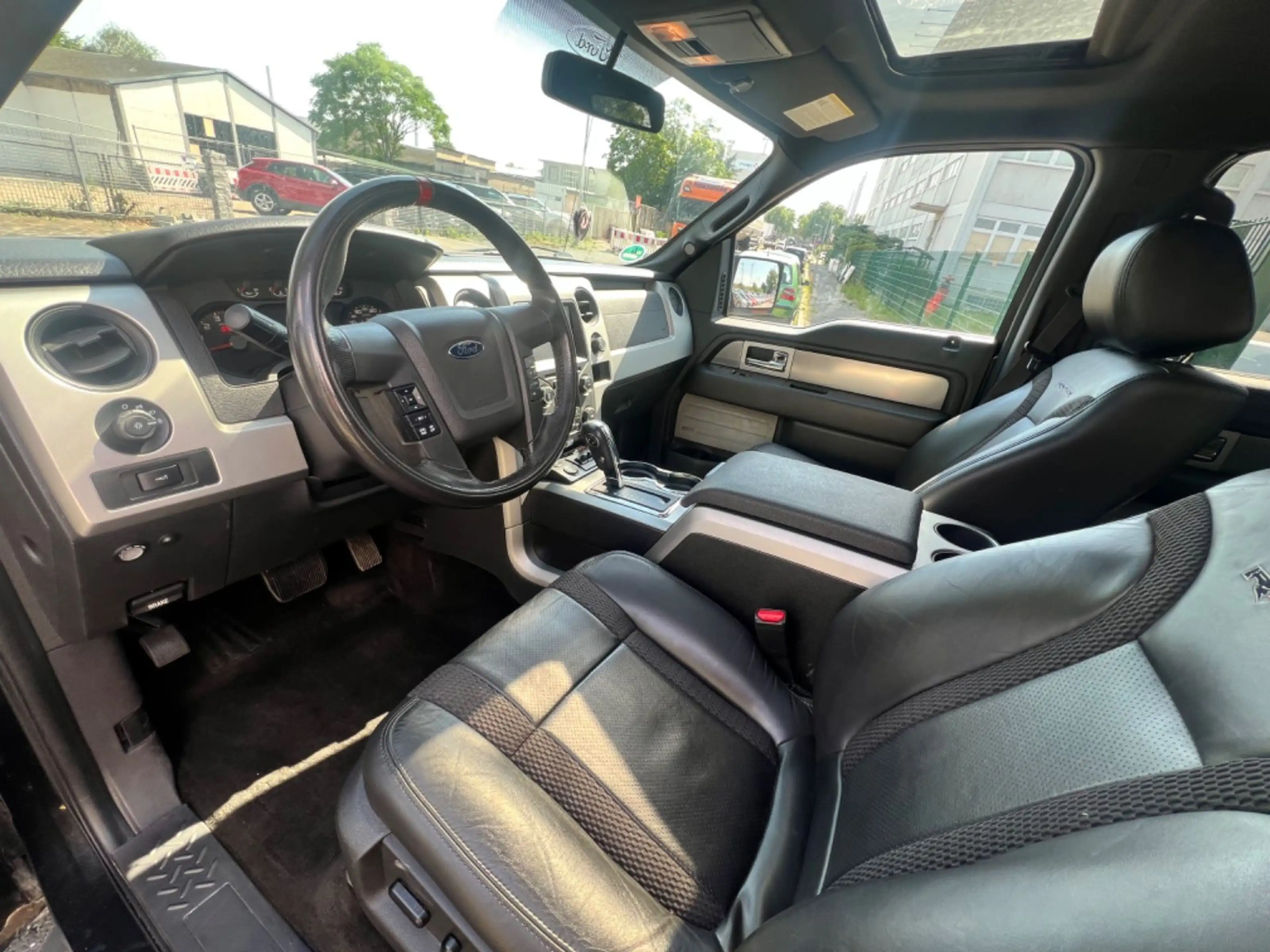 Ford F 150 6,2 Raptor Doppelkabine LPG / SHZ / Kamera — photo 9