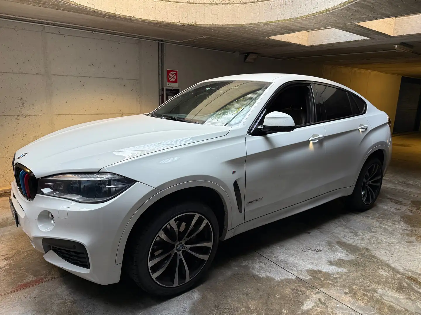 BMW X6 X6 F16xdrive30d Msport 258cv auto Blanc - 1