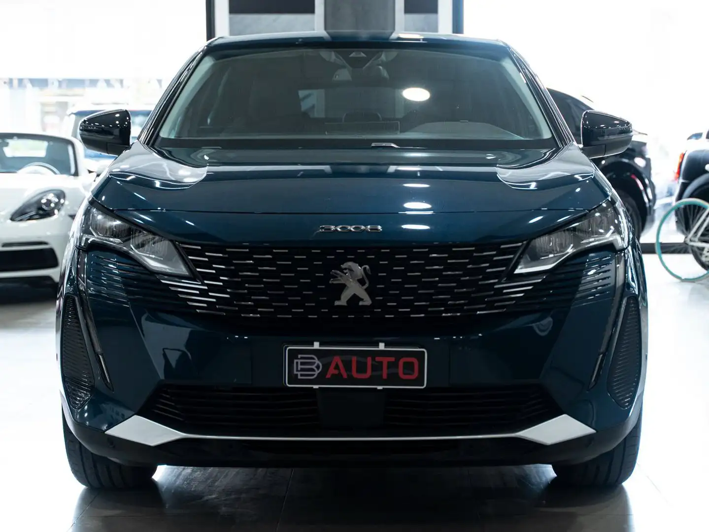 Peugeot 3008 1.5 BLUEHDI ALLURE PACK EAT8 SES 131 CV AUTO VIRTU Bleu - 2