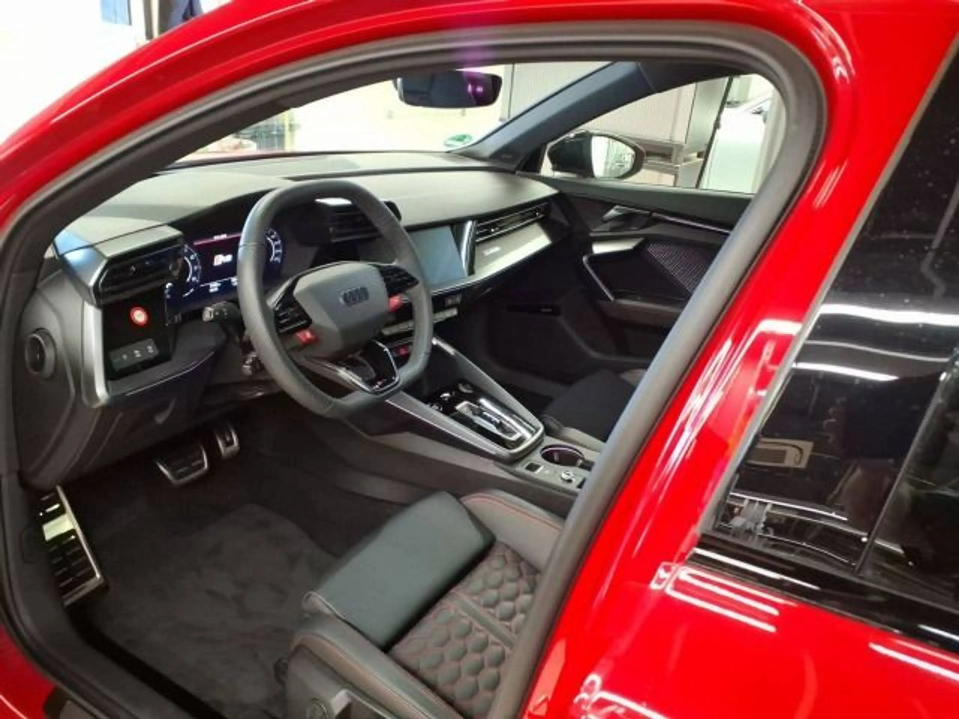 Audi RS3 TFSI quattro*HUD*SONOS*NAPPA*360° — photo 7