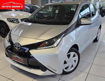 Aygo / Met Camera / 5deurs / Airco / 12m Garantie