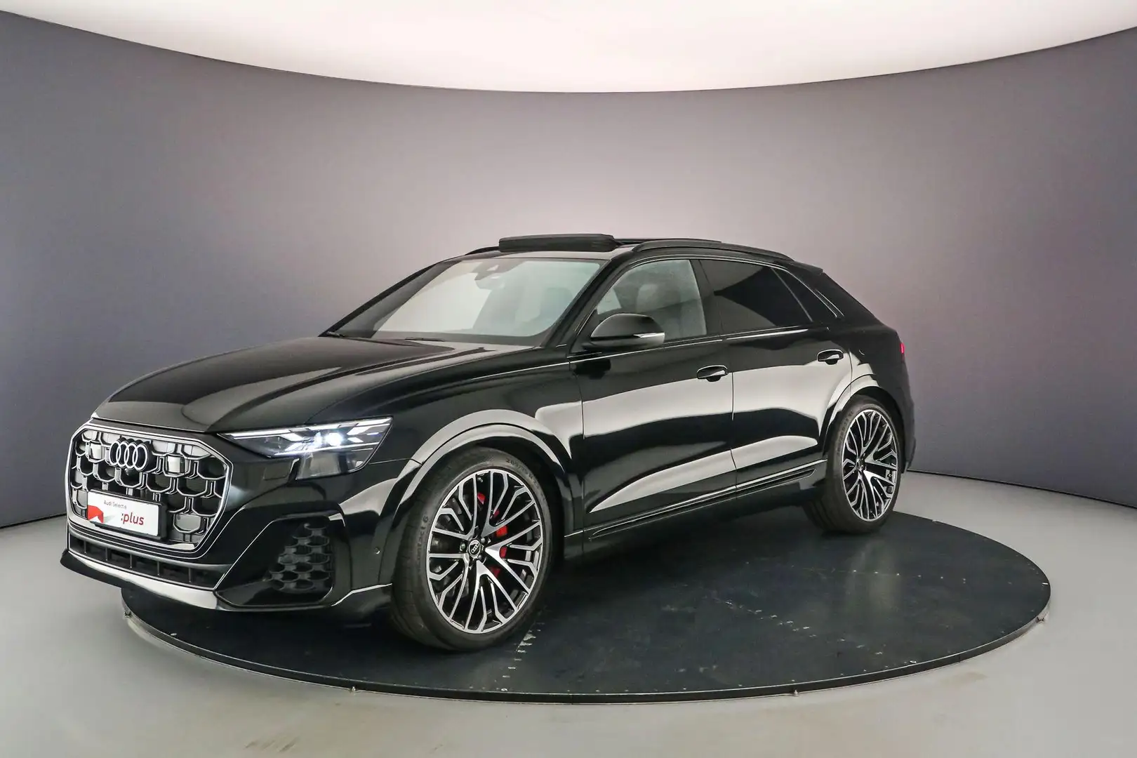 Audi Q8 55 TFSI e 394PK Pro Line S | Pano | B&O | RS Rood Zwart - 1