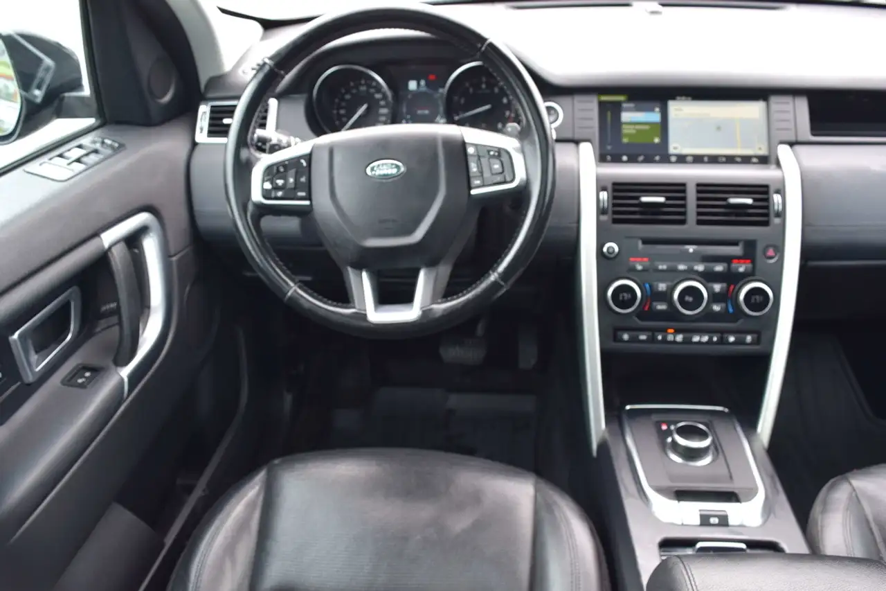 Land Rover Discovery Sport снимка Land Rover Discovery Sport