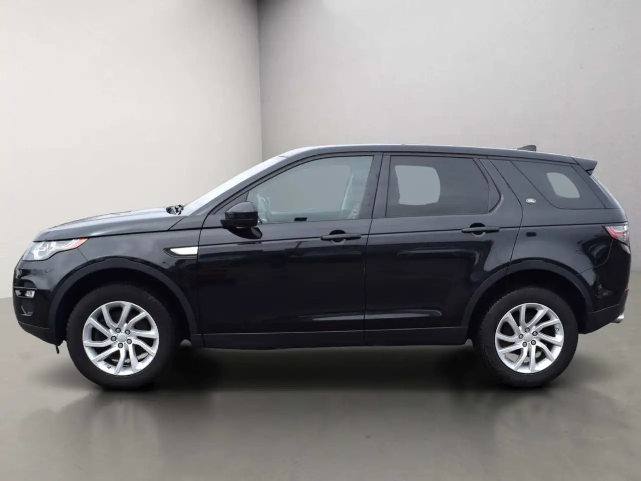 Land Rover Discovery Sport снимка Land Rover Discovery Sport