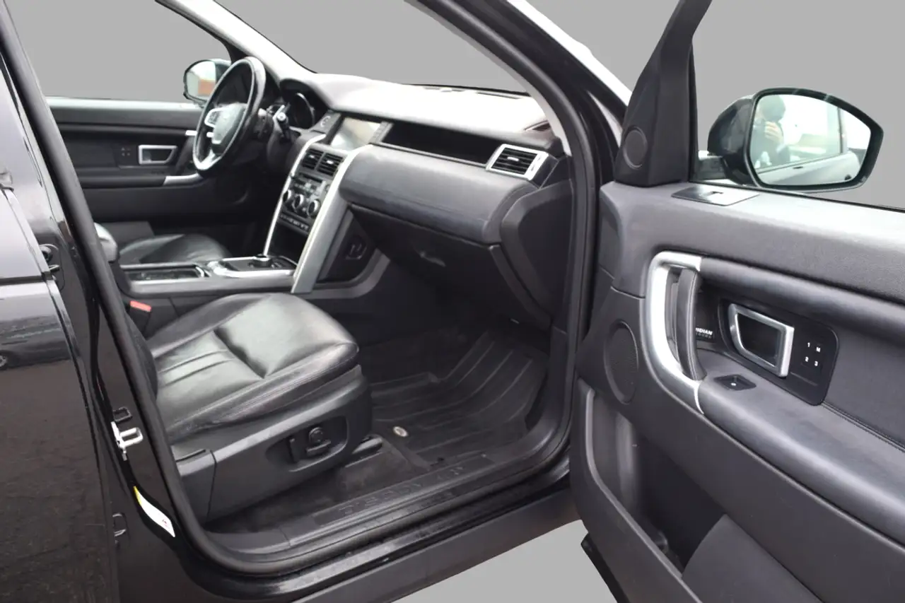 Land Rover Discovery Sport снимка Land Rover Discovery Sport