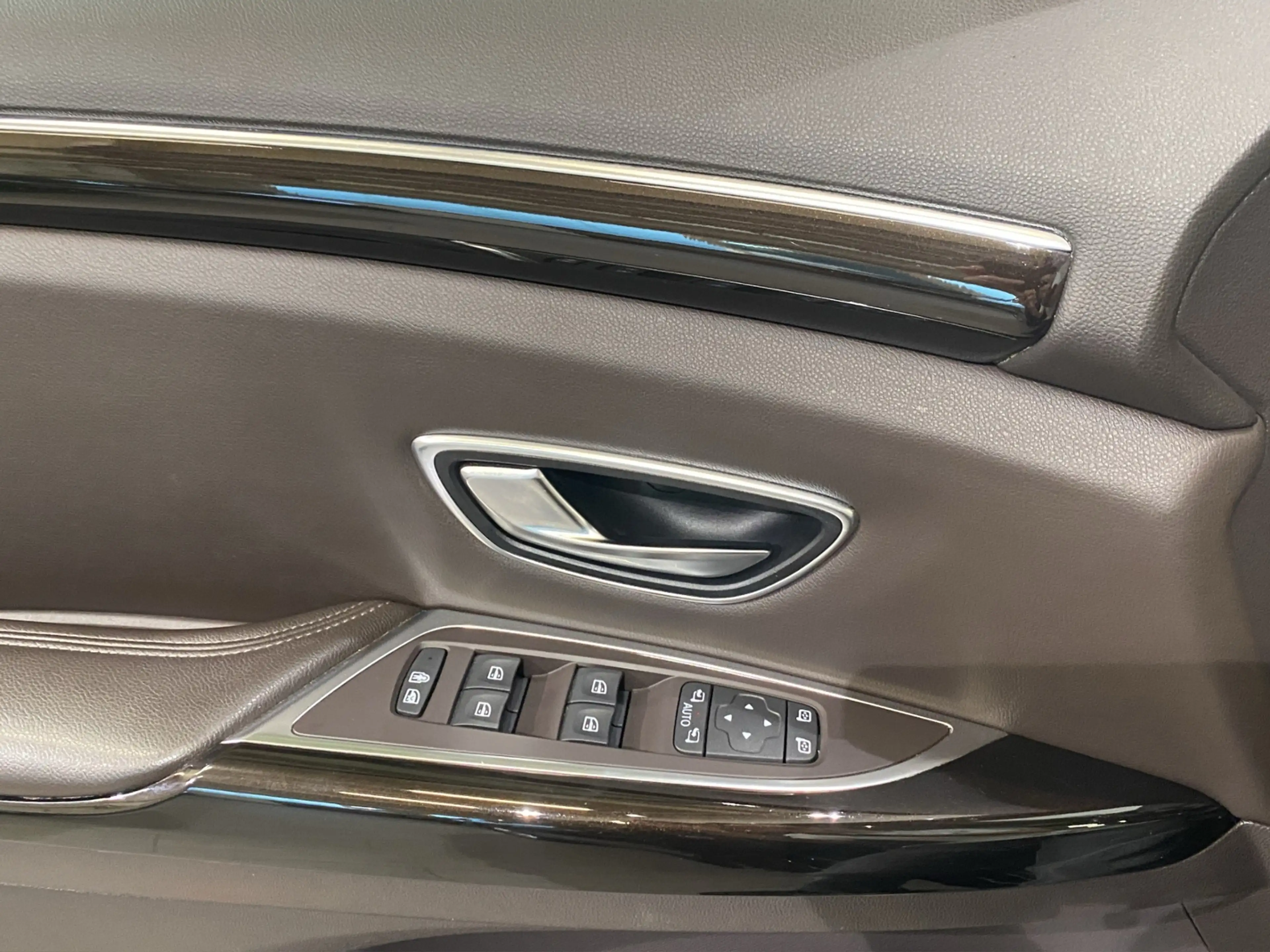 Renault Espace 1.6 dCi (LED, SitzH, WiRä, PDC, GRA) — photo 10