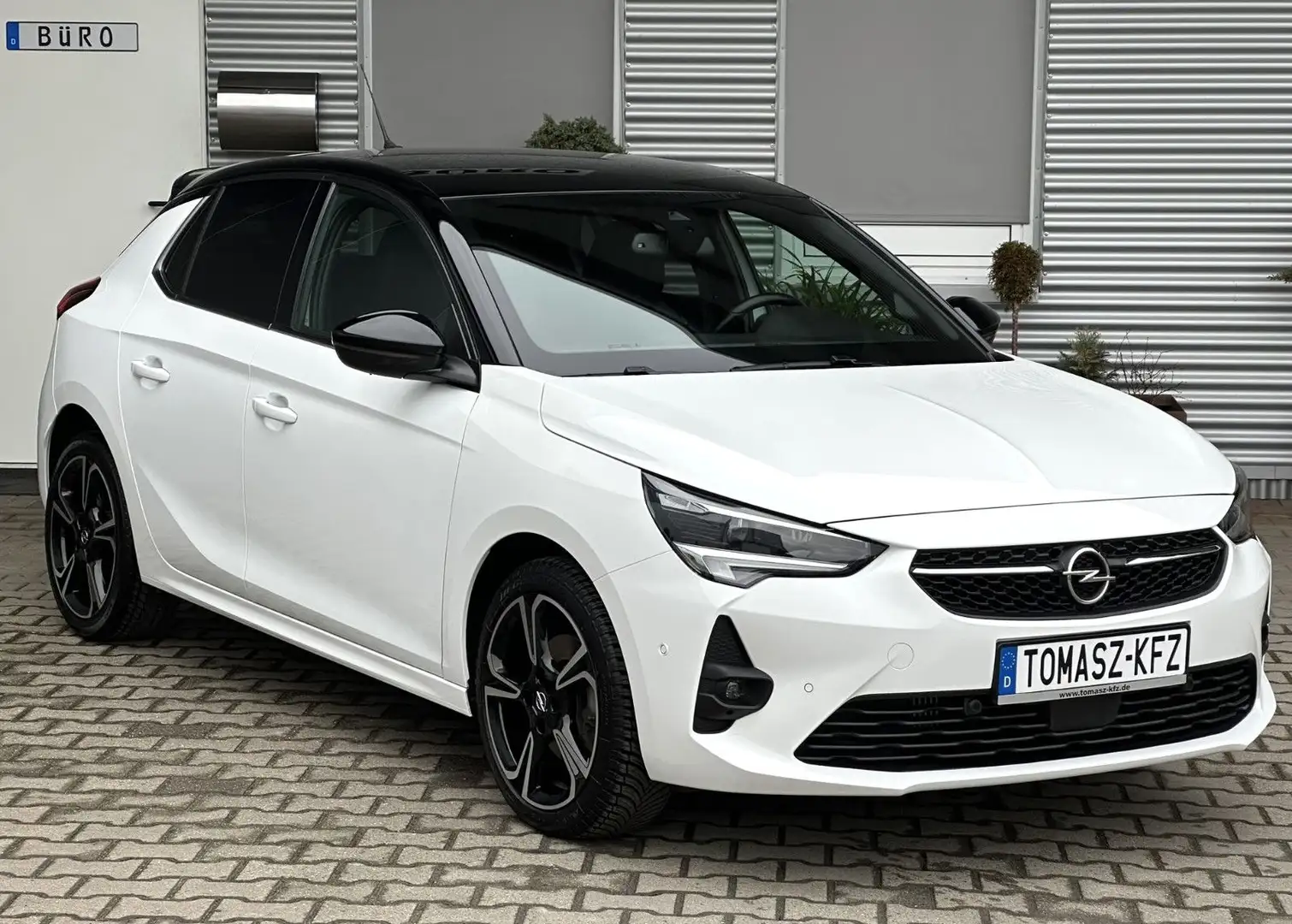 Opel Corsa F 1.2T Automat Ultimate*Leder*Navi*LED*SHz Blanc - 1