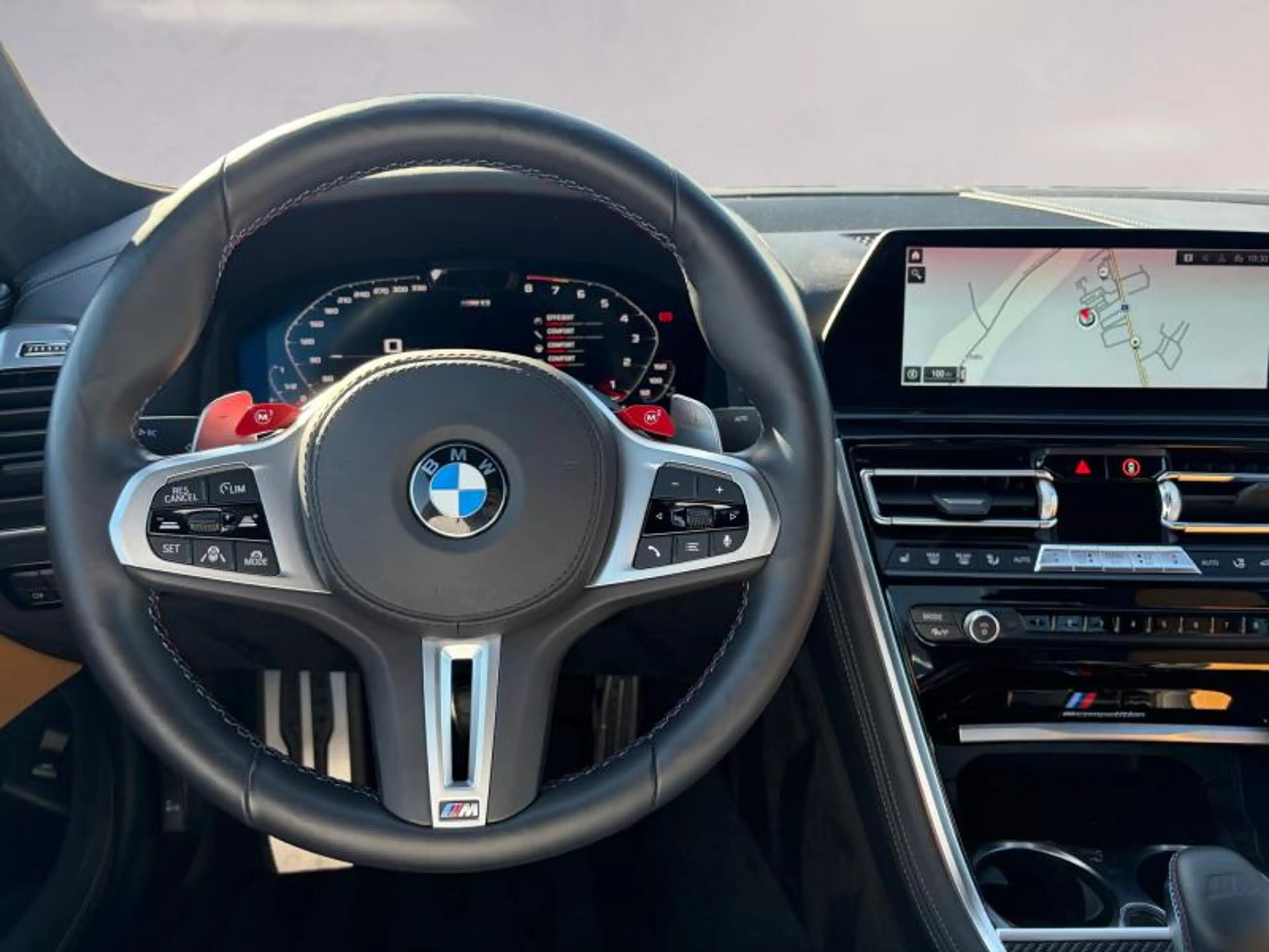 BMW M8 M8 Competition Coupé xDrive — photo 7