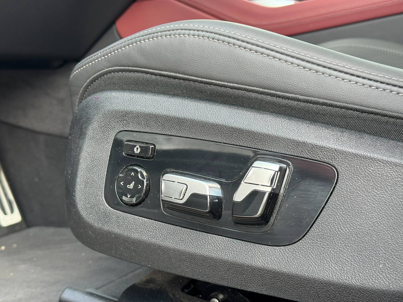 BMW X6 xDrive40 M Sport Pro/ FULL OPTION! — photo 15