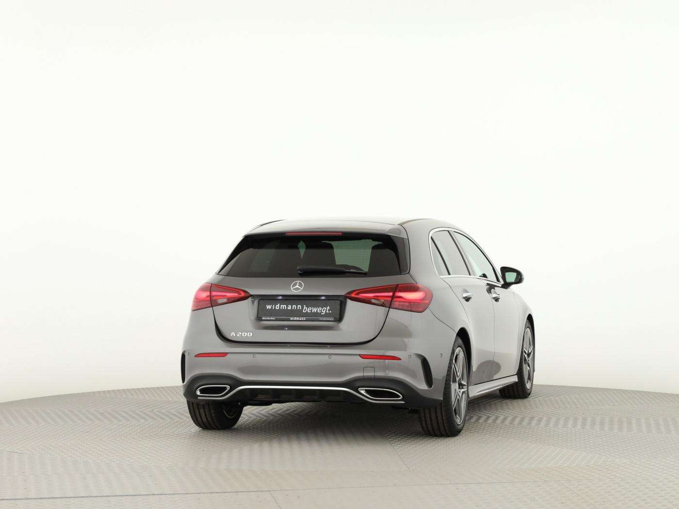 Mercedes-Benz A 200