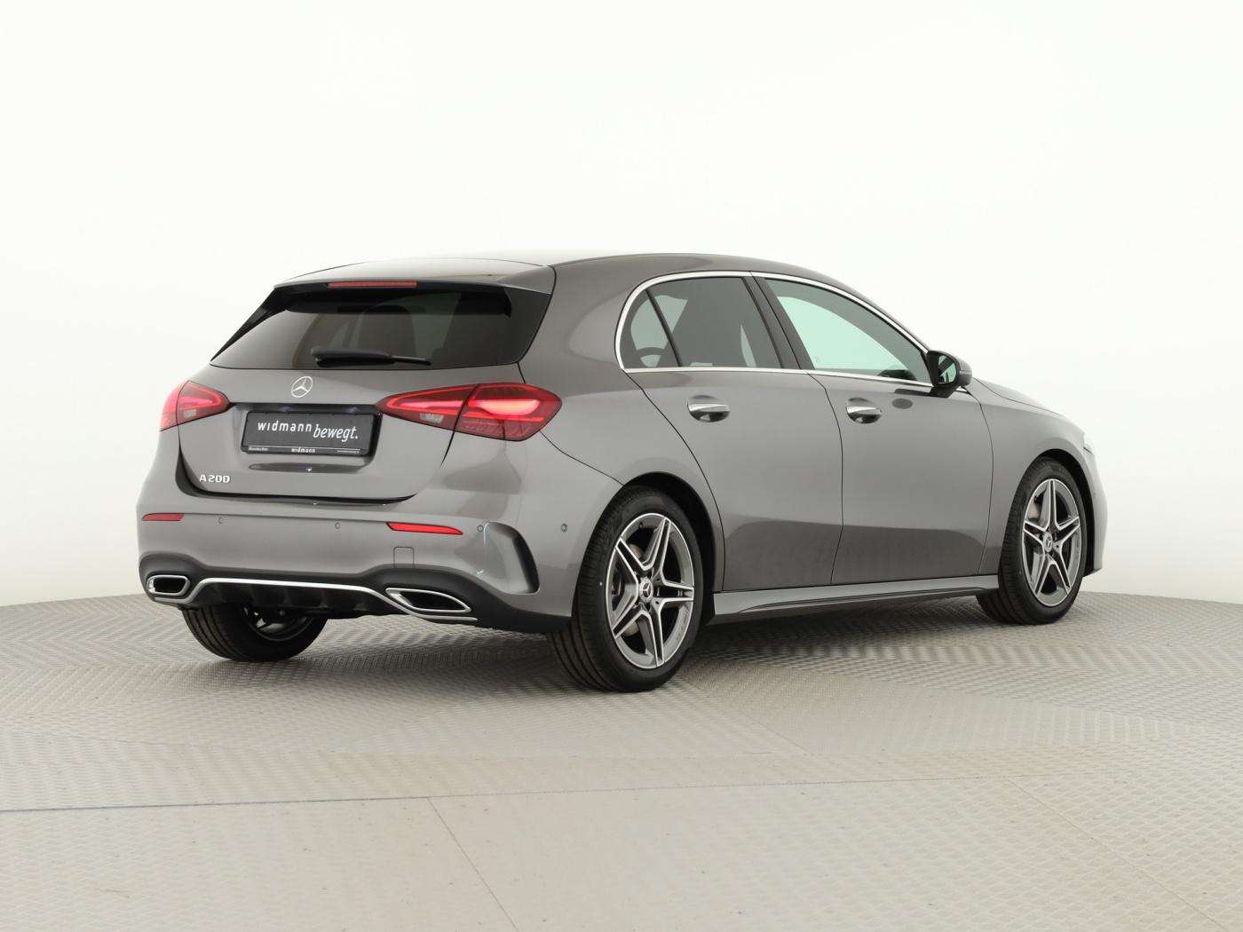 Mercedes-Benz A 200