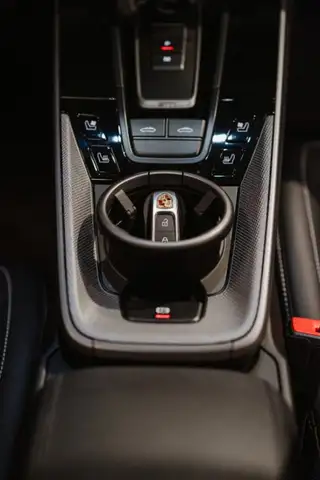 Porsche 911 Targa 4S *SPORTABGASANLAGE / CRONO PAKET / PORSCHE APPROVED BIS 05/2028 / SITZLÜFTUNG / BOSE SOUNDSYSTEM* Ansicht 9
