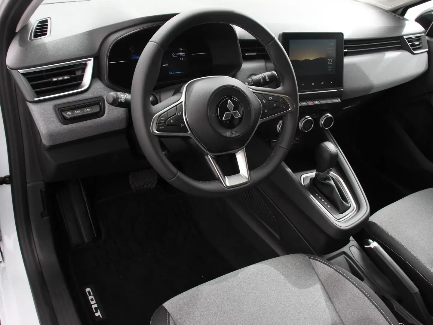 Mitsubishi Colt 1.6 HEV Automaat Intense DEMO Navigatie d.m.v. App Blanc - 2