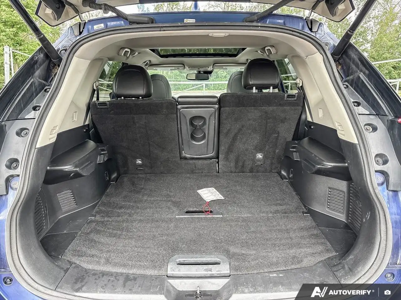 Nissan Rogue fotografie Nissan Rogue