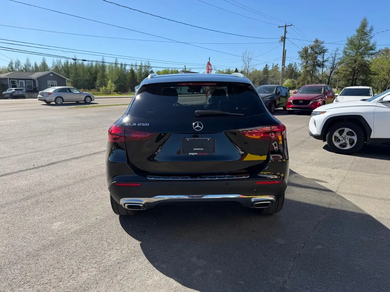 Mercedes-Benz GLA снимка Mercedes-Benz GLA