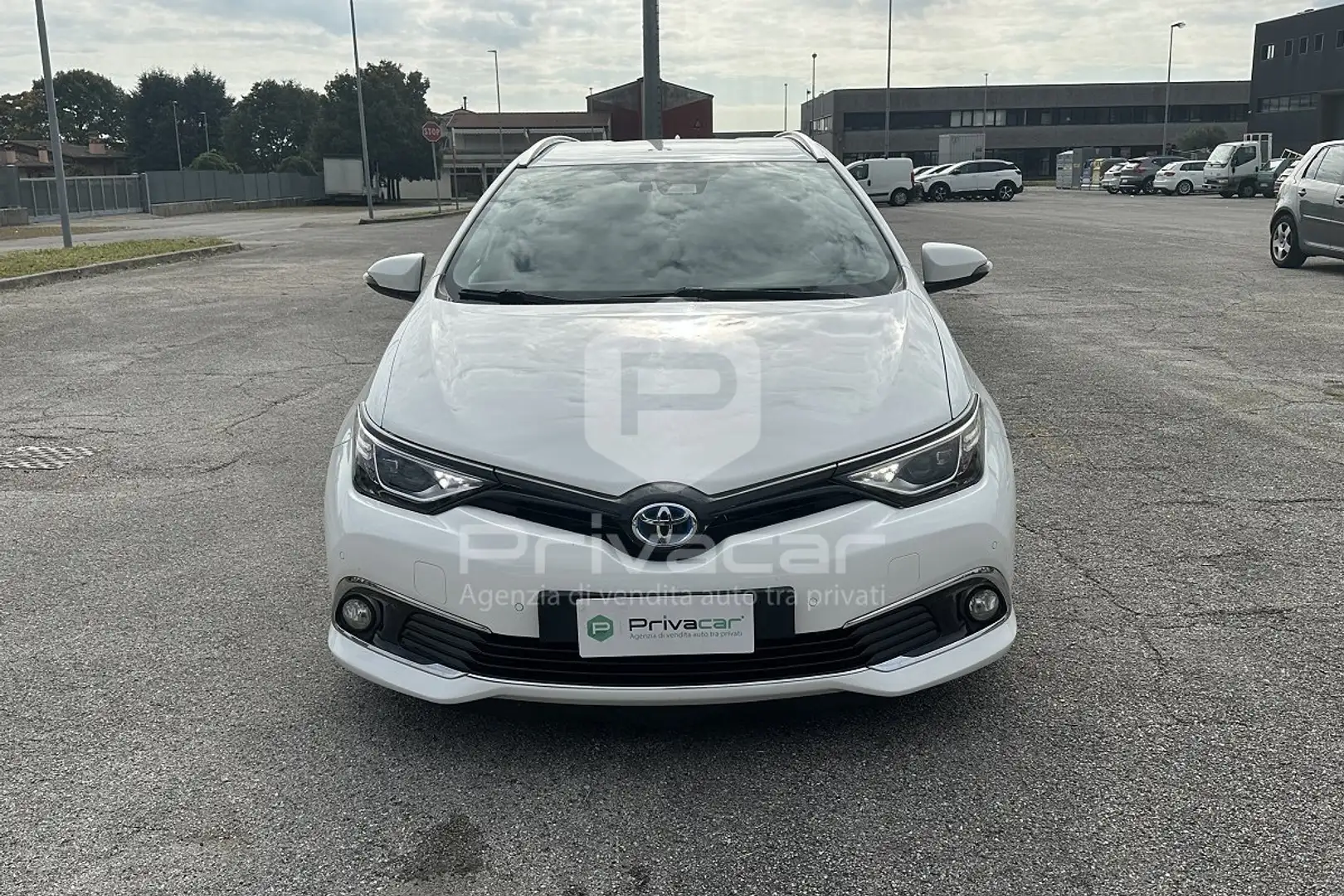 Toyota Auris Auris Touring Sports 1.8 Hybrid Lounge Weiß - 2