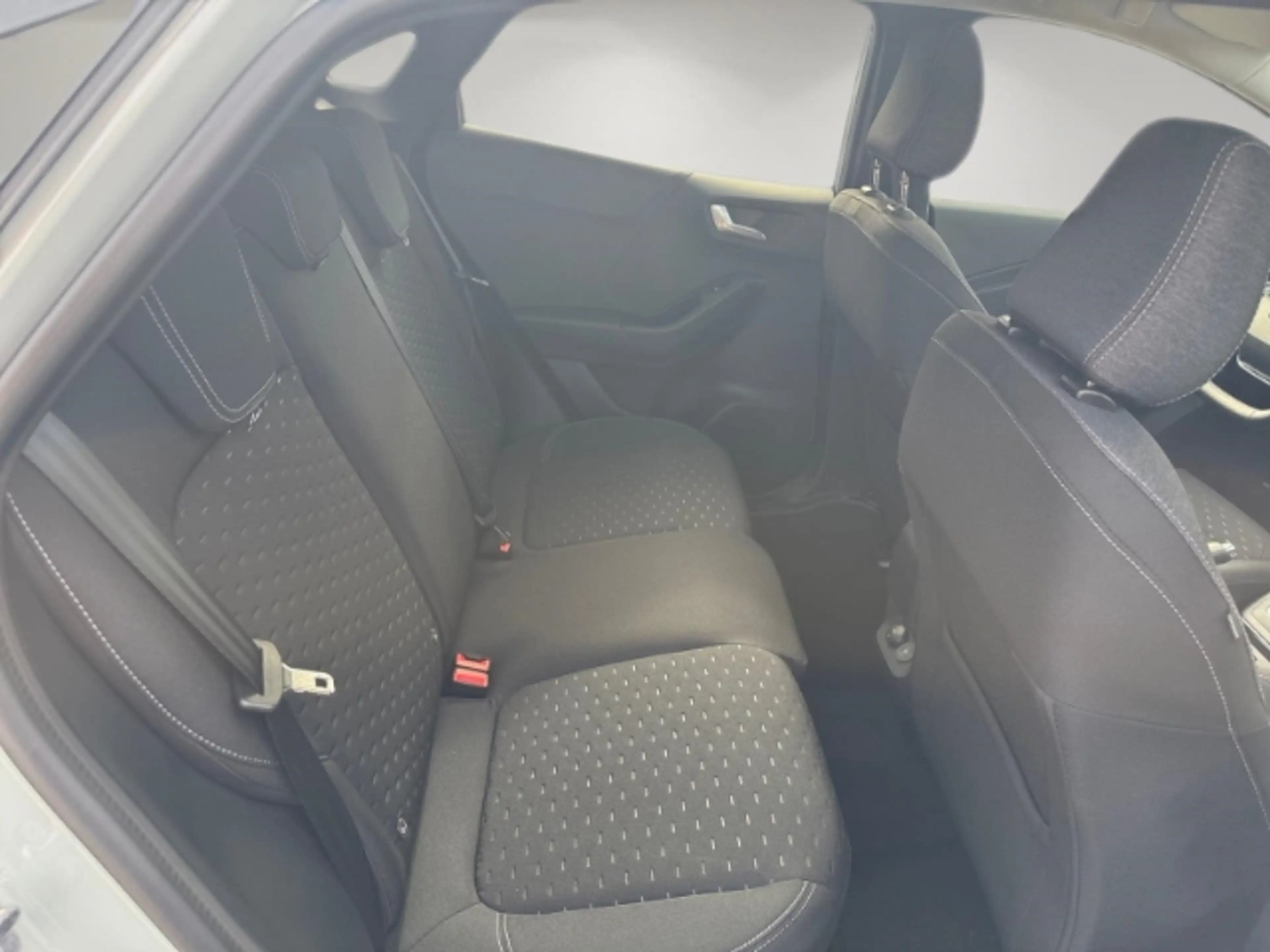 Ford Puma Titanium 1,0 l Ecoboost Allwetter SHZ LHZ — photo 14