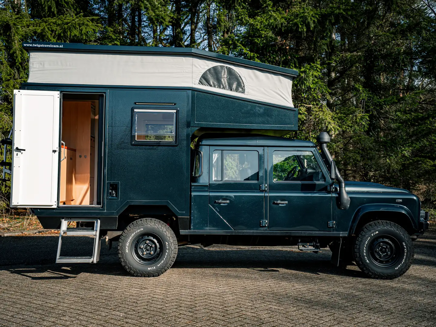 Land Rover Defender Custom Expedition Camper – Defender 130 TD4 2.2 Groen - 2