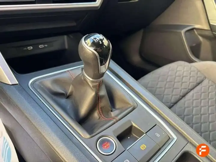 SEAT León 2024, foto 11