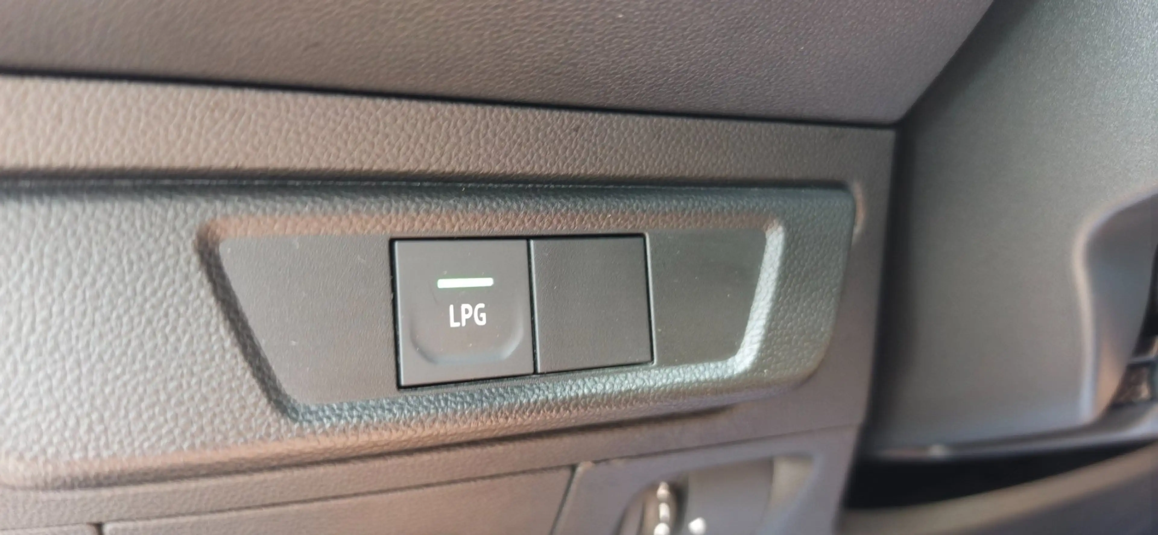 Dacia Jogger 1.0 TCe 100 Bi-Fuel Extreme 7Pers veel opties! Dea — photo 37