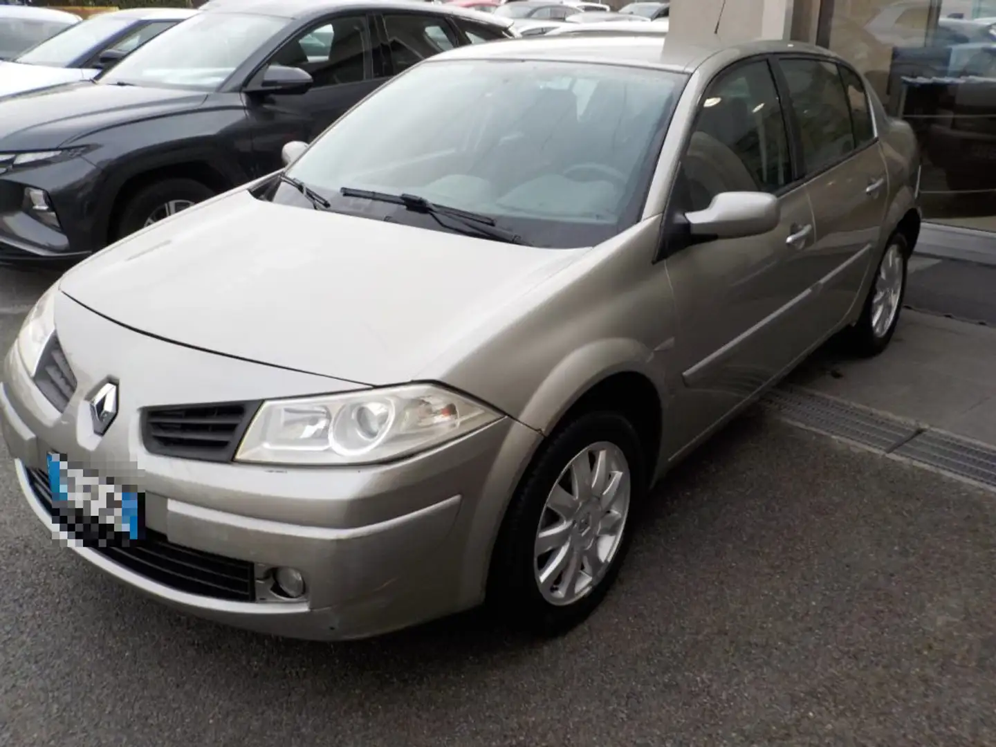 Renault Megane 1.6 benzina Grigio - 2