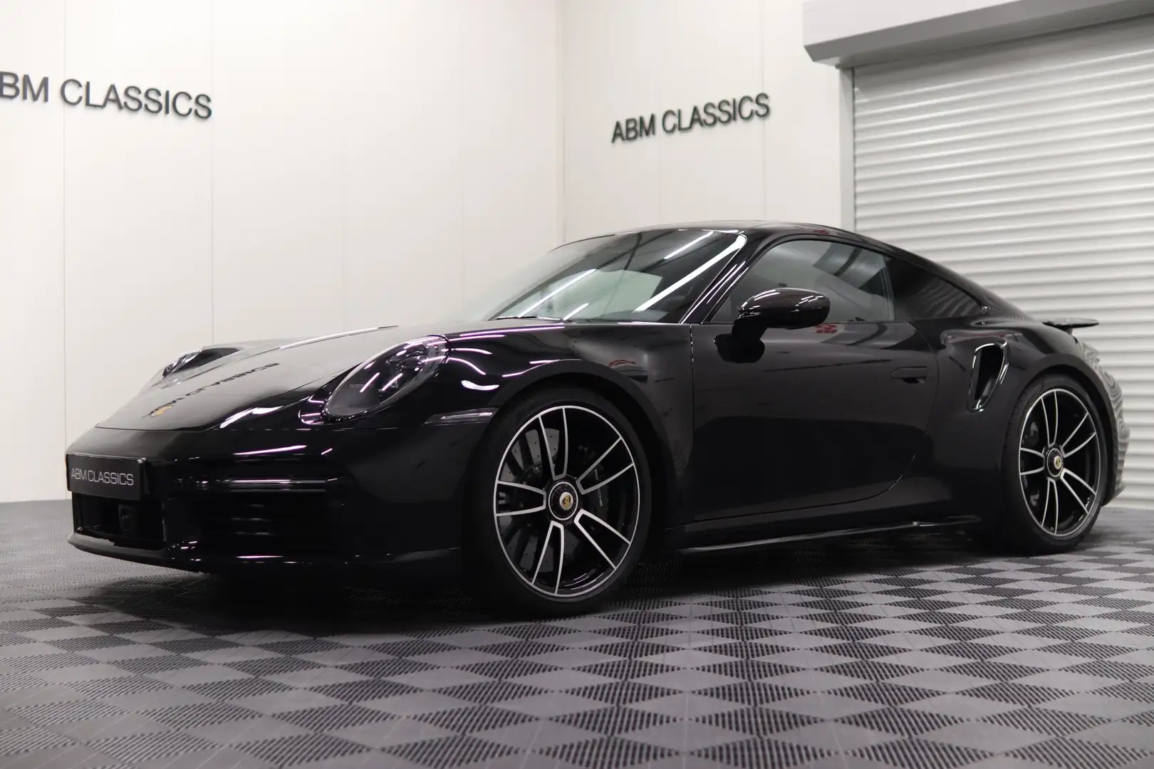 Porsche 992 3.8 Turbo S Noir - 2