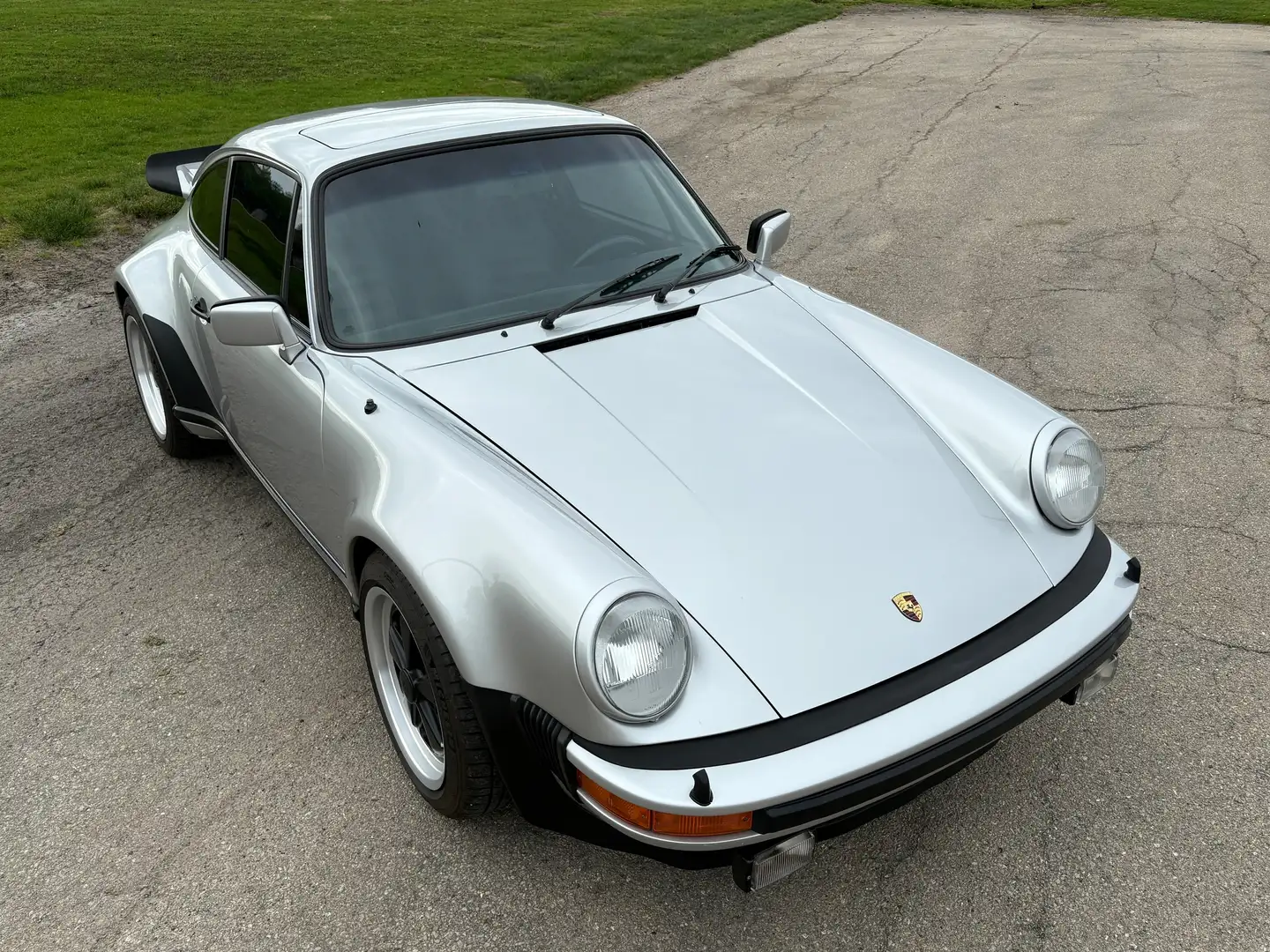 Porsche 930 Carrera Turbo Сірий - 2